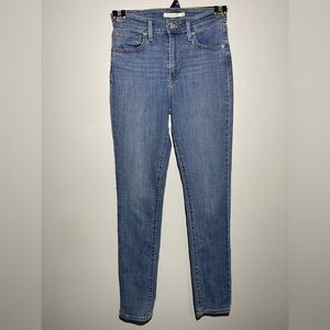 Levi's Blue Skinny Jeans Classic Style
